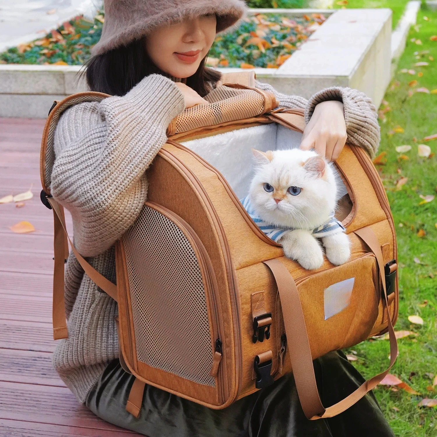 Cat bag winter warm windproof go out portable cat dog backpack large large capacity pet go out bag
