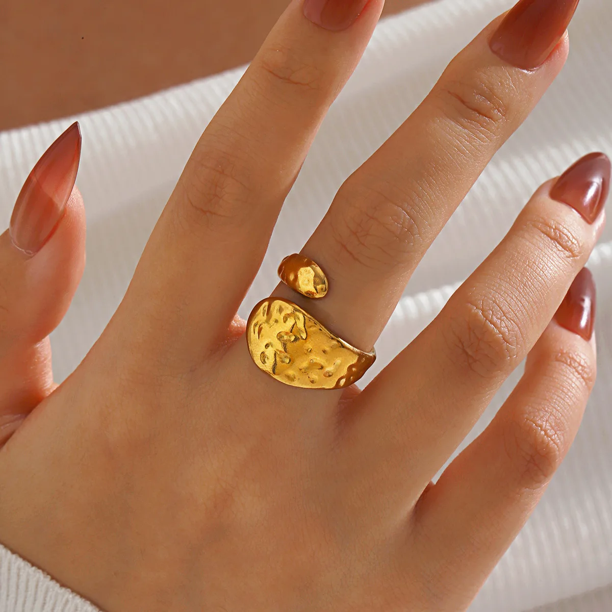 Bohemian Geometric Hammer Ring Personalized Hip Hop Jewelry Minimally Designed Stainless Steel With Gold Plating Open Rings