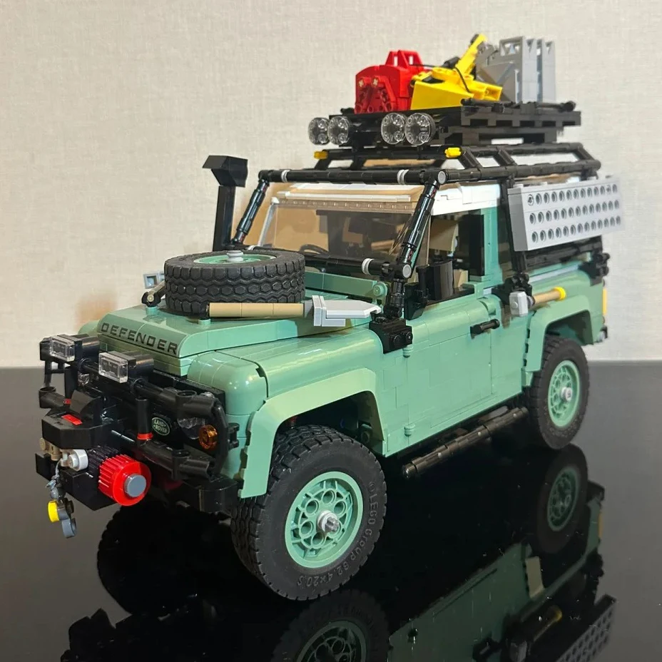 

2336-piece off-road defender vehicle car building block model toy for adults and children as a birthday gift 10317