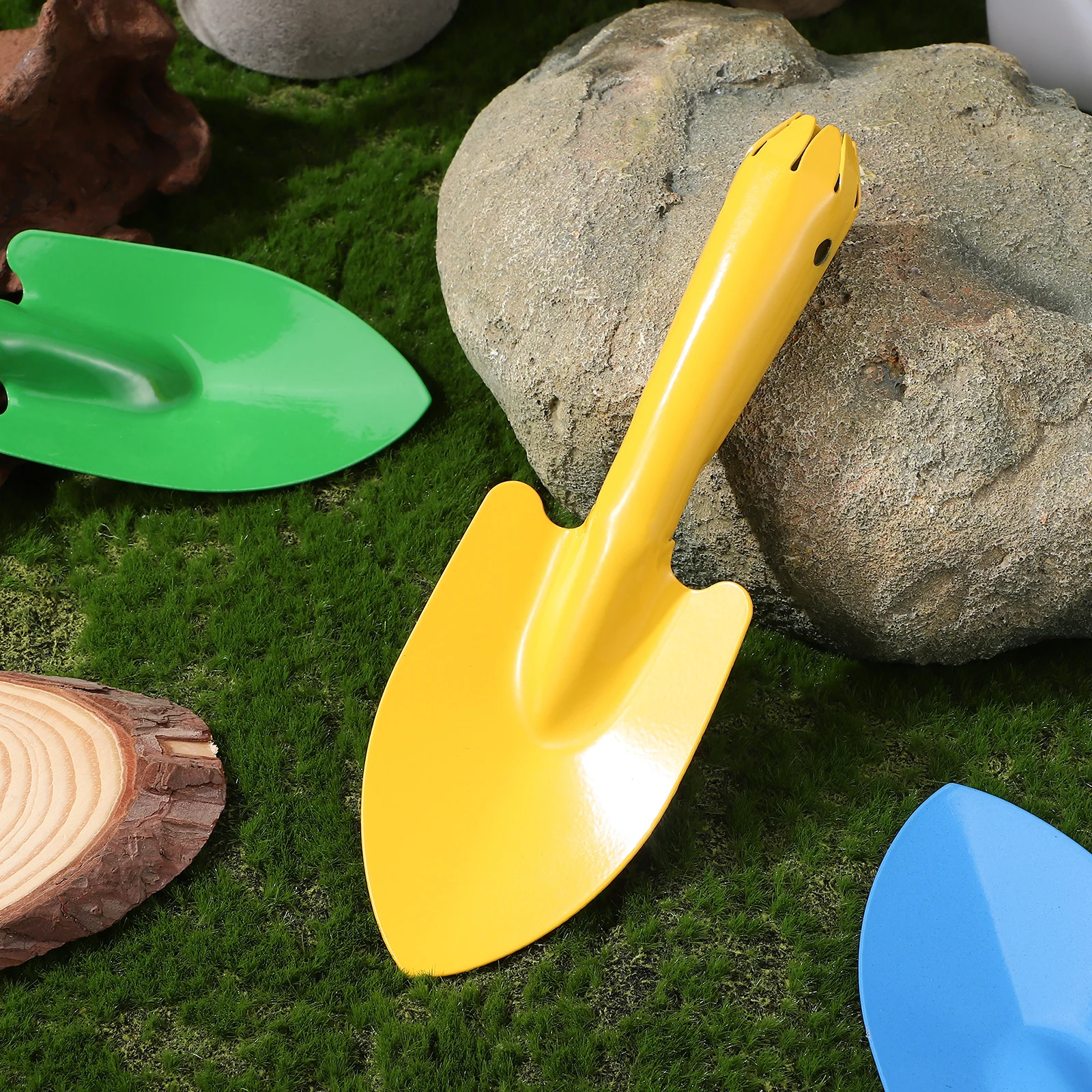 

5pcs Mini Gardening Shovel Small Iron Tools for Camping Planting Flowers Transplanting Soil Potted Plants Bright Colored
