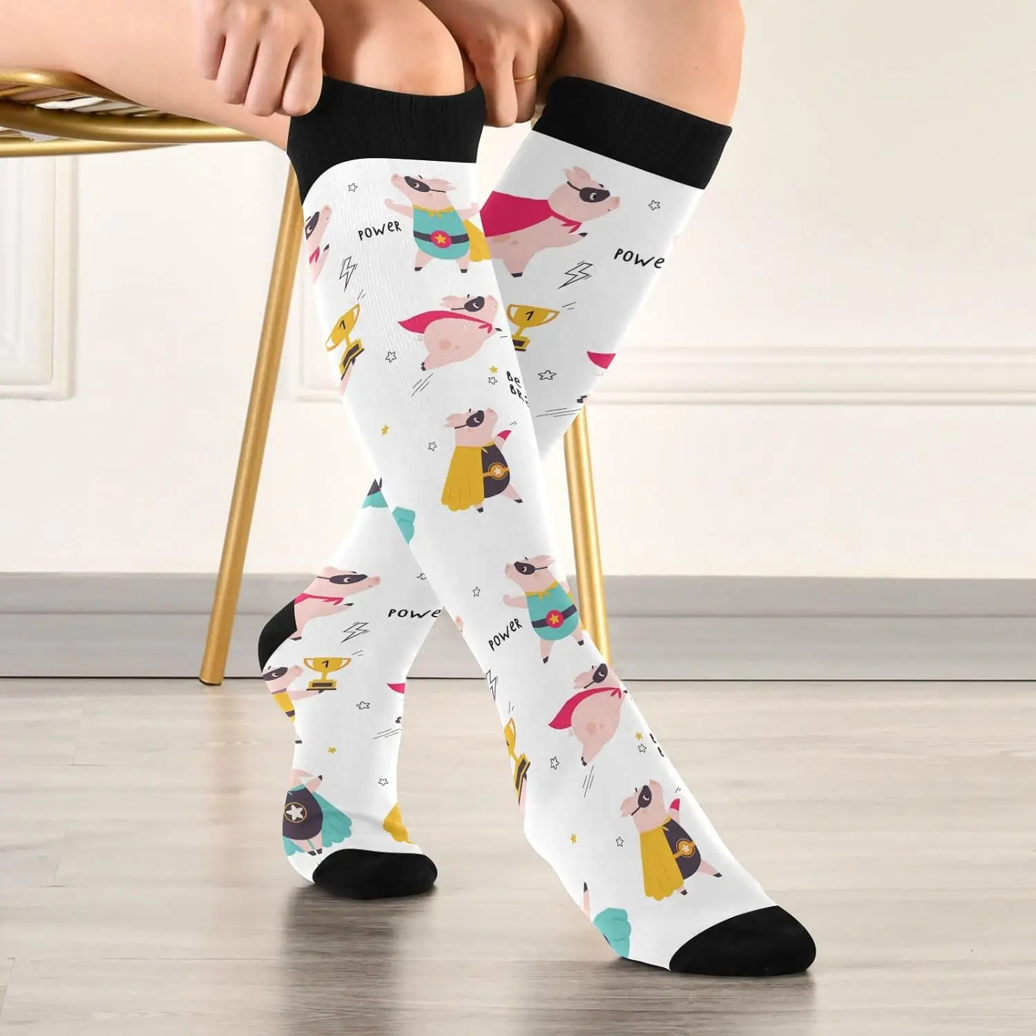 جوارب ضغط للأبطال الخارقين من كارتون خنزير للنساء والرجال، جوارب طويلة للجري الرياضي
