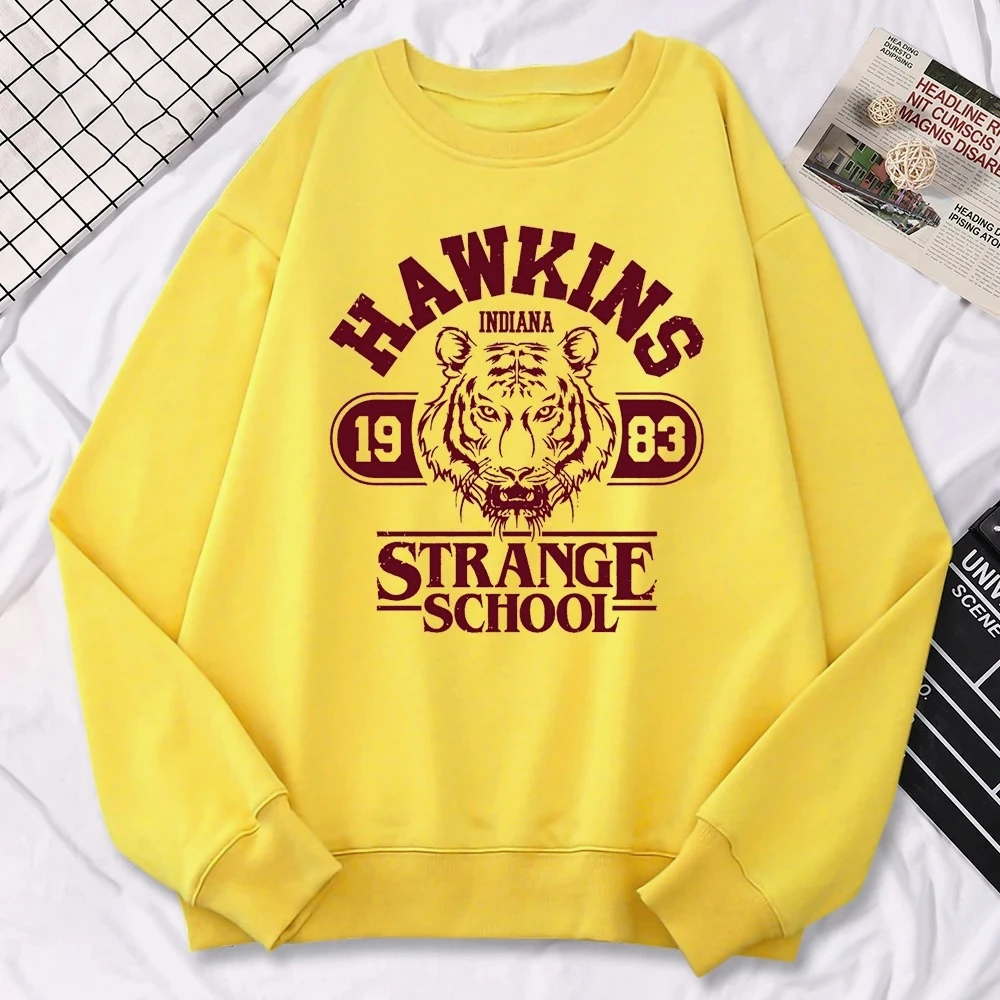سترة نسائية غير رسمية للشارع من Hawkins High School Indiana 1983 طباعة شتوية بغطاء للرأس بلوفرات برقبة دائرية ملابس صوف دافئة