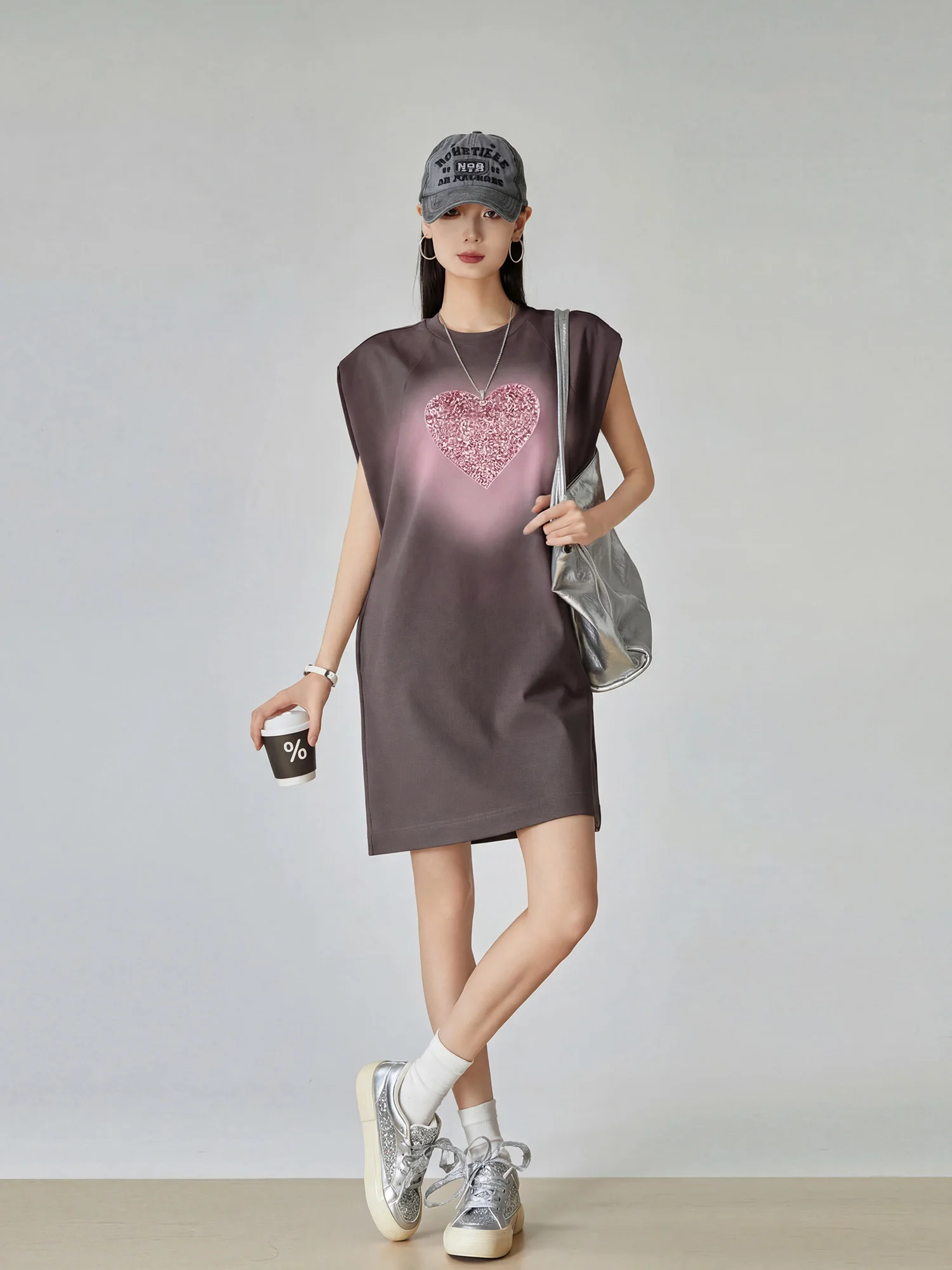 

Gray Heart Sequin Sleeveless Midi Dress Women's Casual Loose Versatile Spring City Commute H-Shape T-Shirt Dress Style