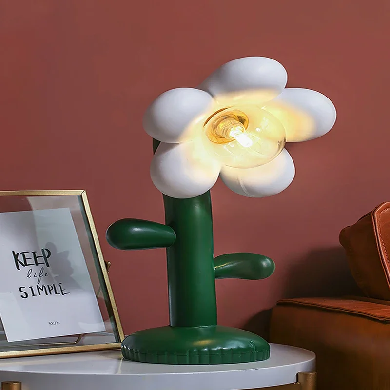 Taoqi Creative Flower Table Lamp Bedroom Bedside Decoration With High Beauty Jewelry To Give Girlfriends Romantic Gifts