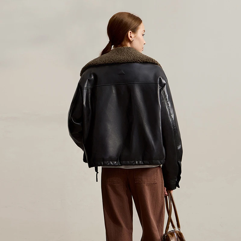 AMII Donsjas Vrouw 2025 Winter Nieuwe Moderne Warme Vrouwen Top Jas Rechte Veelzijdige Bontkraag PU Lederen Donsjack 12554040