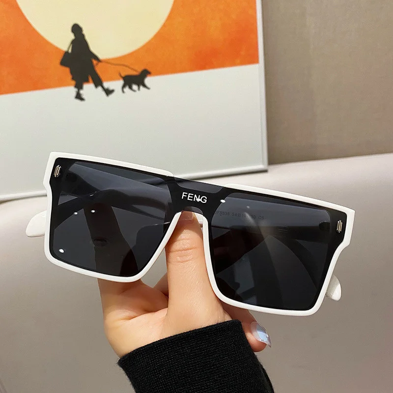 Modische Retro Disco Jumping Square Stylische Sonnenbrille mit Schwarzem Rahmen Trendige Herren Street-Style Form Sonnenbrille