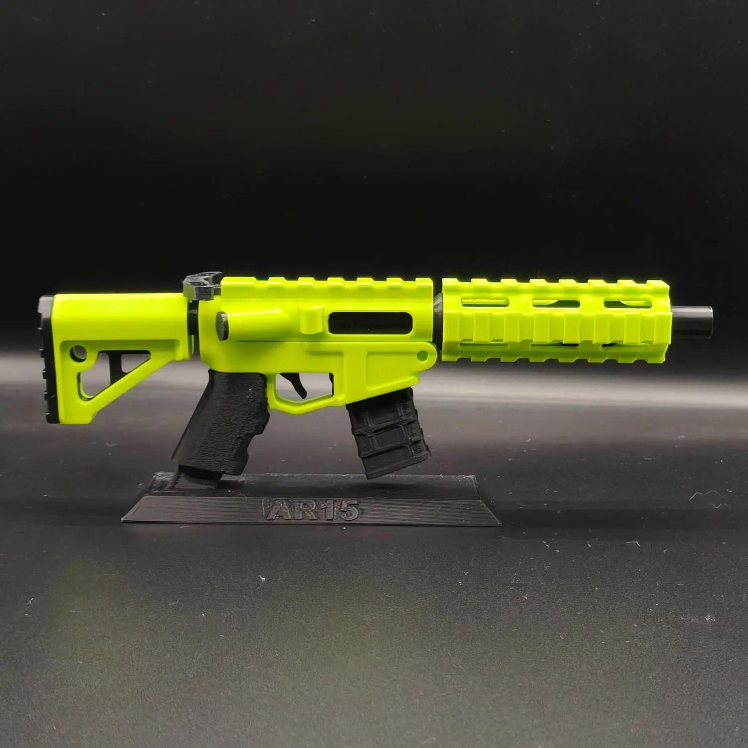 AR-15 / M4 Pocket Rifle– 3D Printed Field-strippable Bolt-Action Toy