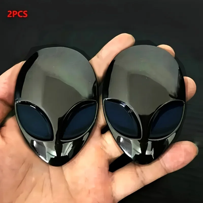 2pcs Alien Head Auto Heck Emblem Badge Sticker Decal car Fender Auto 3D For all car Bike Motobike