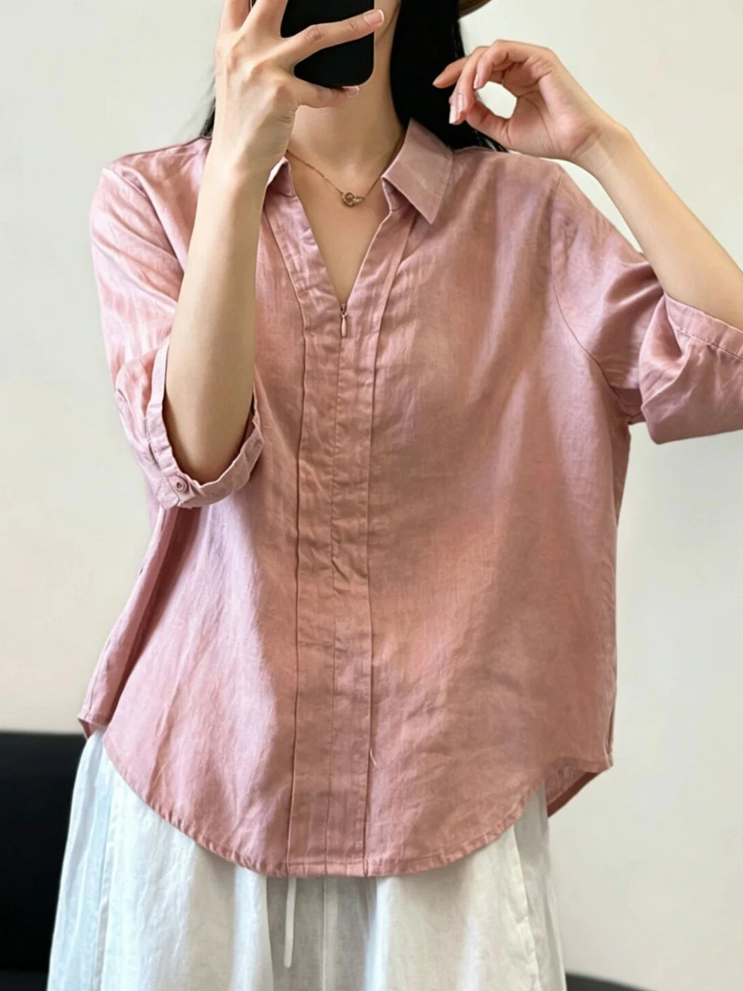 Authentic Summer Casual Style V-Neck Cotton Linen Shirt Women's Half Open Collar Zipper Elegant Top Not Easy to Deform Thin M...