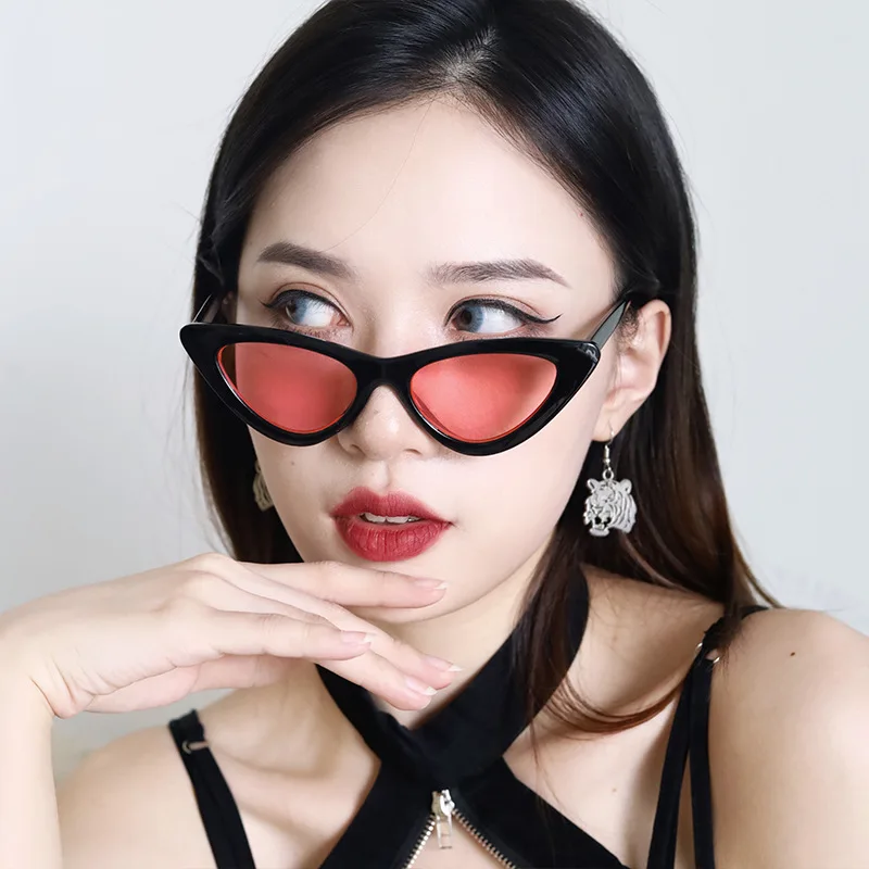 Vintage narrow cat eye sunglasses women color party gifts trend personality Internet celebrity fashion triangle