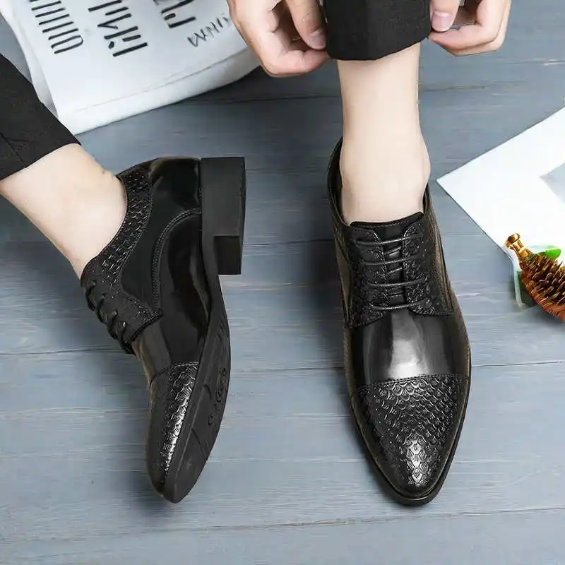 Mocassini con tacco a spillo Scarpe da uomo Stivali da strada in tessuto originali Sneakers Sport Piccolo prezzo Modello di classe Calzature Scuola Sabot