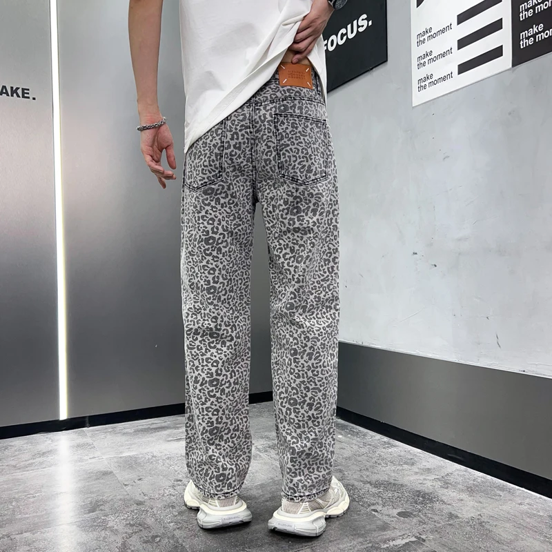 2024New Leopard Print Jeans Men's High-End Trend Fashion Street Personality Party Casual Loose Straight-Leg Wide-Leg Pants