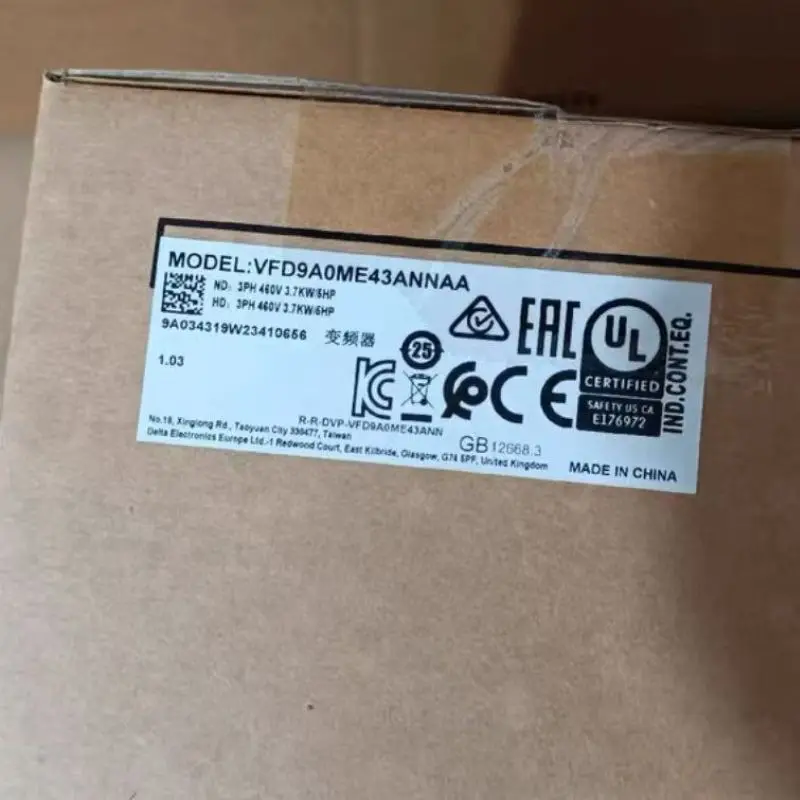 عاكس VFD9A0ME43ANNAA 3.7KW جديد للتسليم السريع