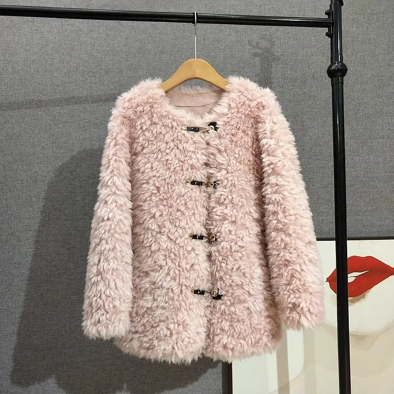 Femminile di media lunghezza girocollo fibbia in pelle vera pelliccia di agnello capelli donne capelli ricci Shearling Shearling giacca calda PT420