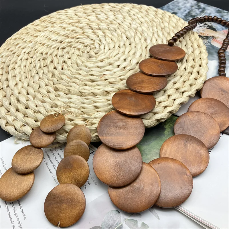 Statement Africa Nigera Style Colorful Round Wood Necklace Earrings Set Bohemian Long Wooden Disc Necklace For Women