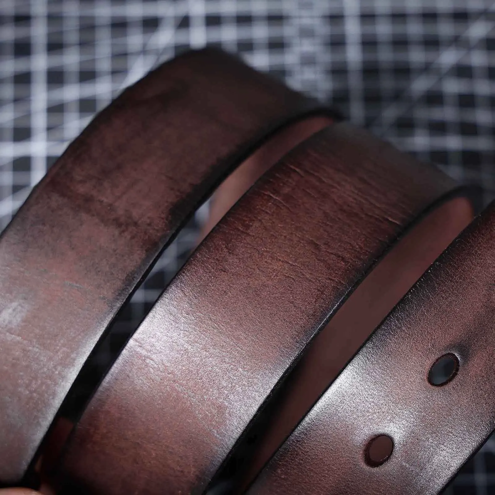 Vintage Echt leder Herren gürtel mit massiver Messings chnalle, hand gefertigte lässige Nadel schnalle verdicktes italienisches Rindsleder mit Geschenk box – Detail 15