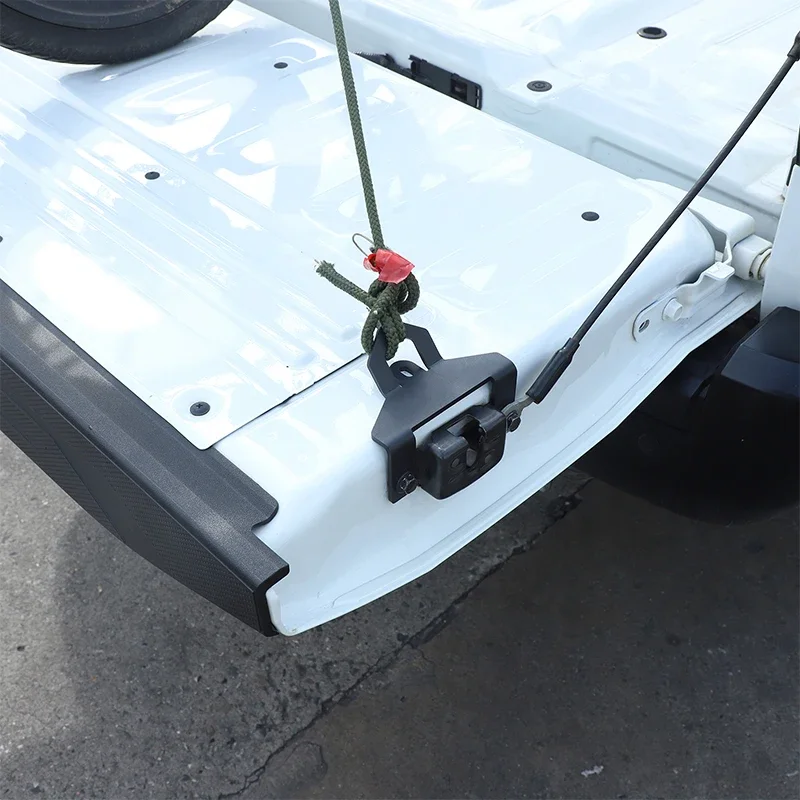 

For Nissan Frontier 22-25 Carbon Steel Black Car Tailgate Expansion Anchor Point Fixed Rope Bracket Car Accessories