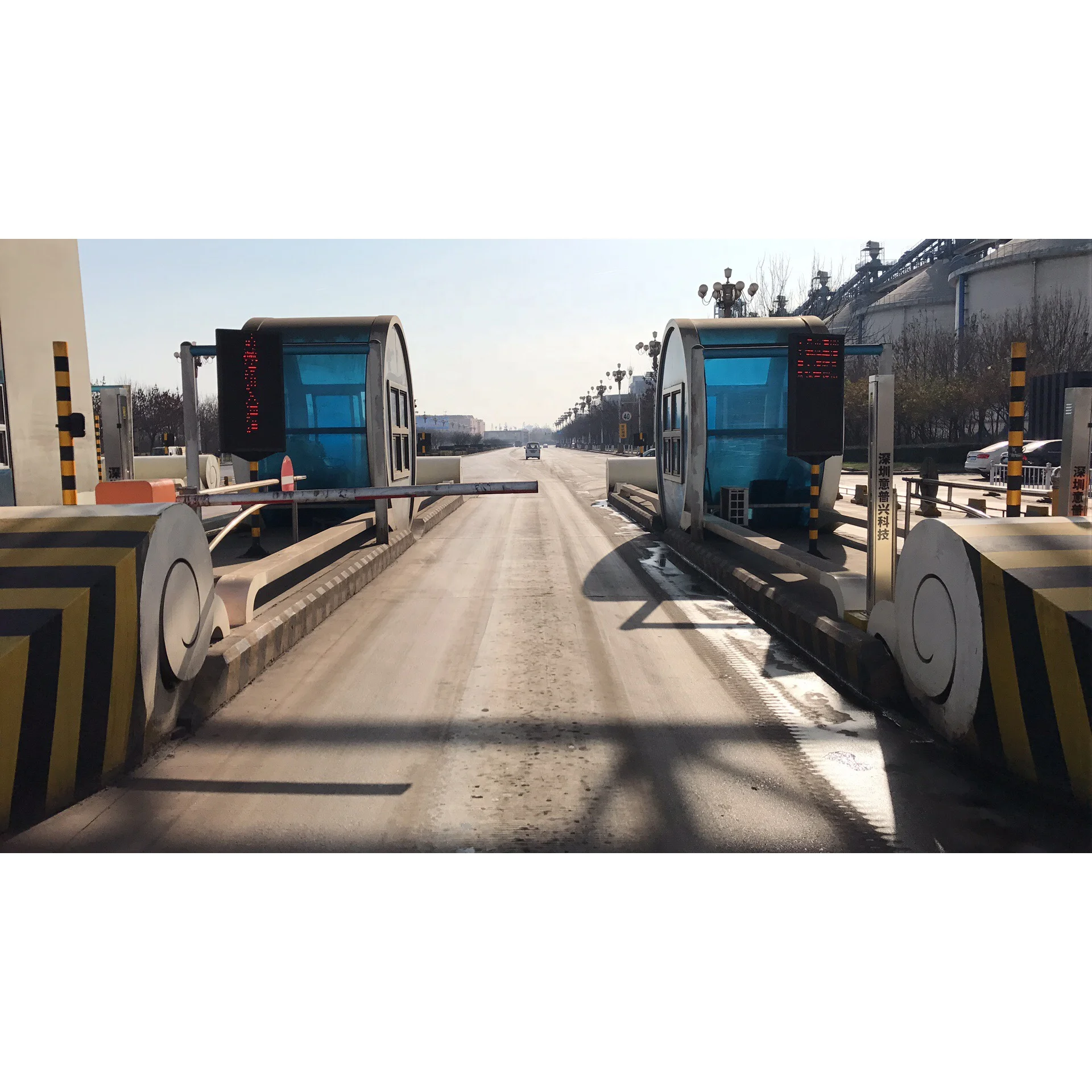 Automatic heating and defogging light curtain  for  ETC AVC sensors vehicle detection sensor