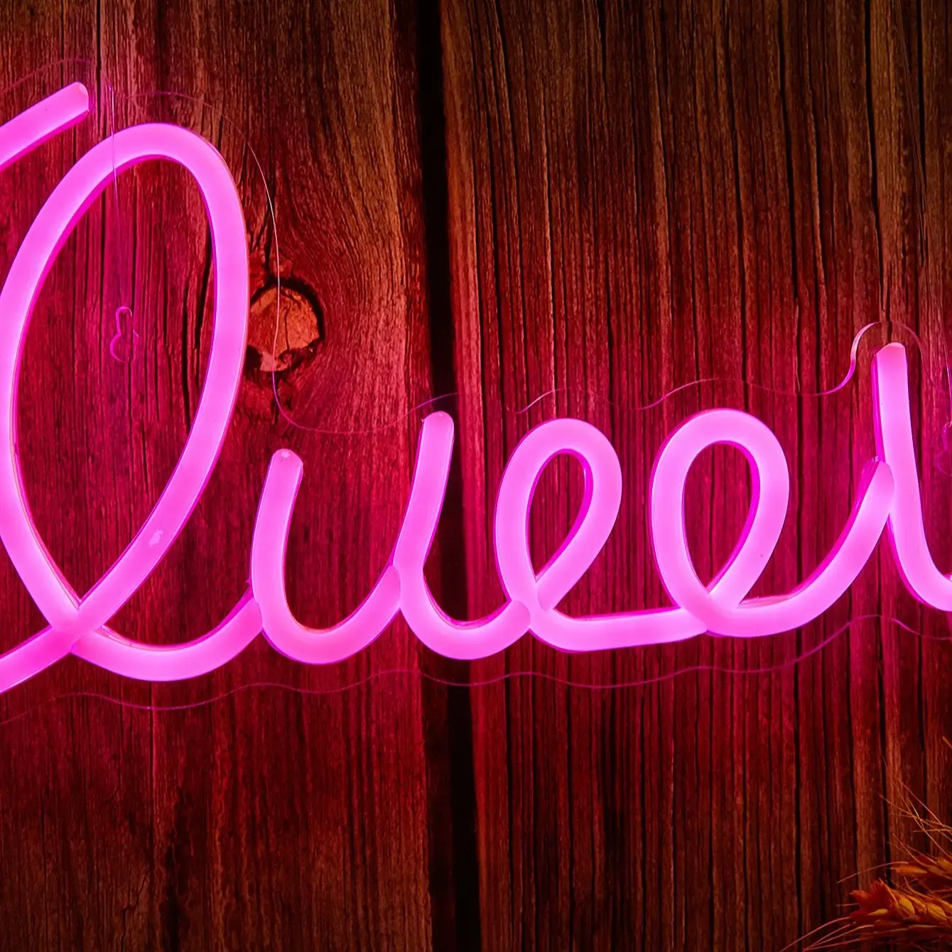 Chi-buy LED Neon Pink Queen USB Powered Night Light Wall Art & Game Room Bedroom Living Room Decor Lamp Sign Birthday Gift