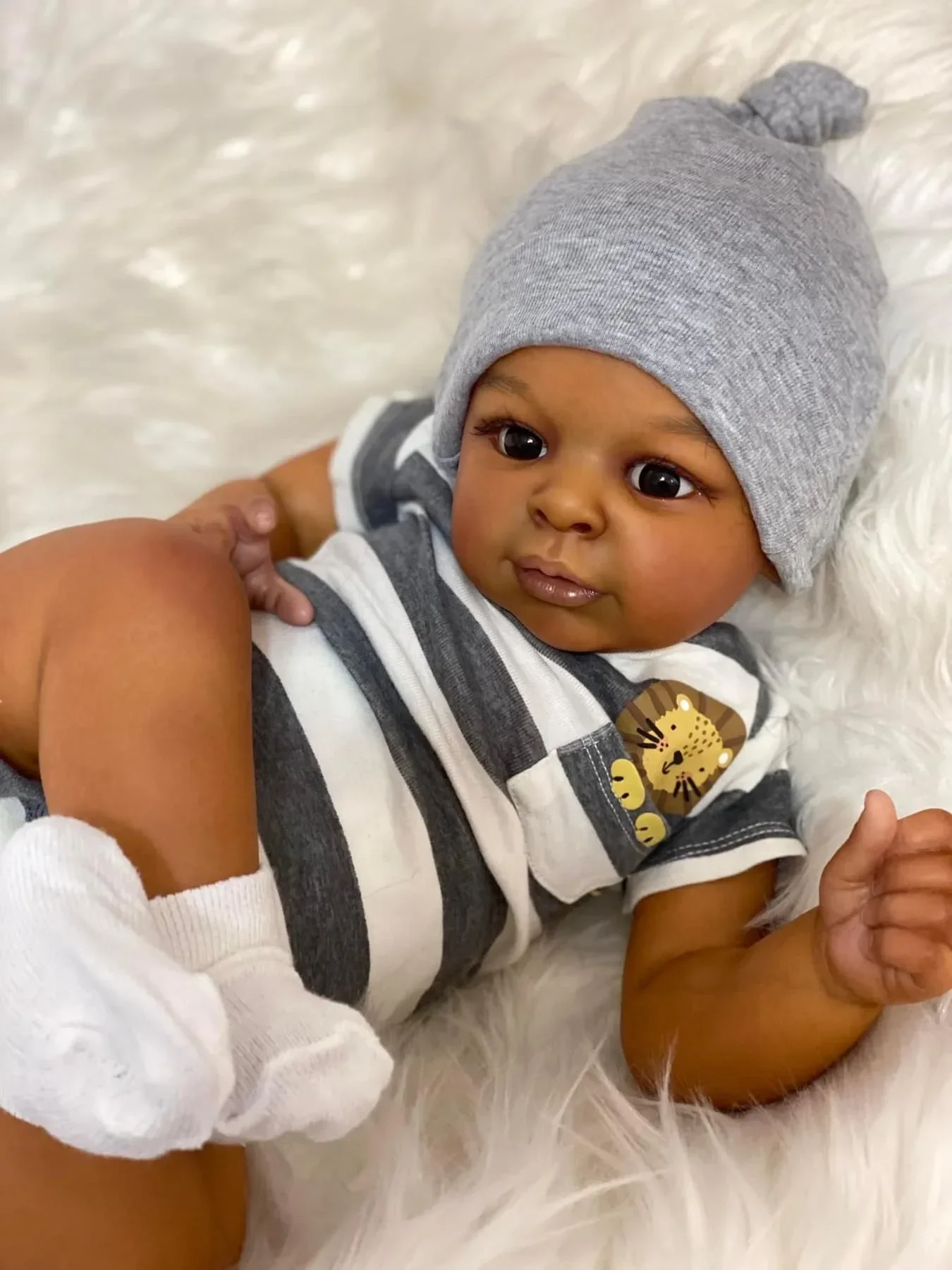 

NPK 24Inch Jaylan in Soft Cloth Body Lifelike Reborn Toddler Hand Painted Hiar Cuddly Baby Boy Doll Baby 3D Painted Skin