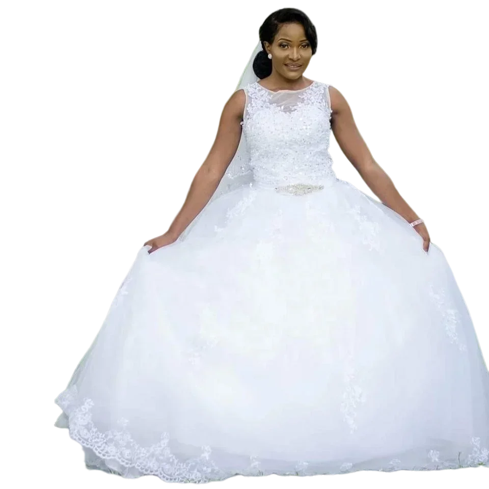 Abito da sposa abito da ballo con applicazioni in pizzo senza maniche personalizzato con cintura in rilievo Abiti da sposa vintage da giardino taglie forti