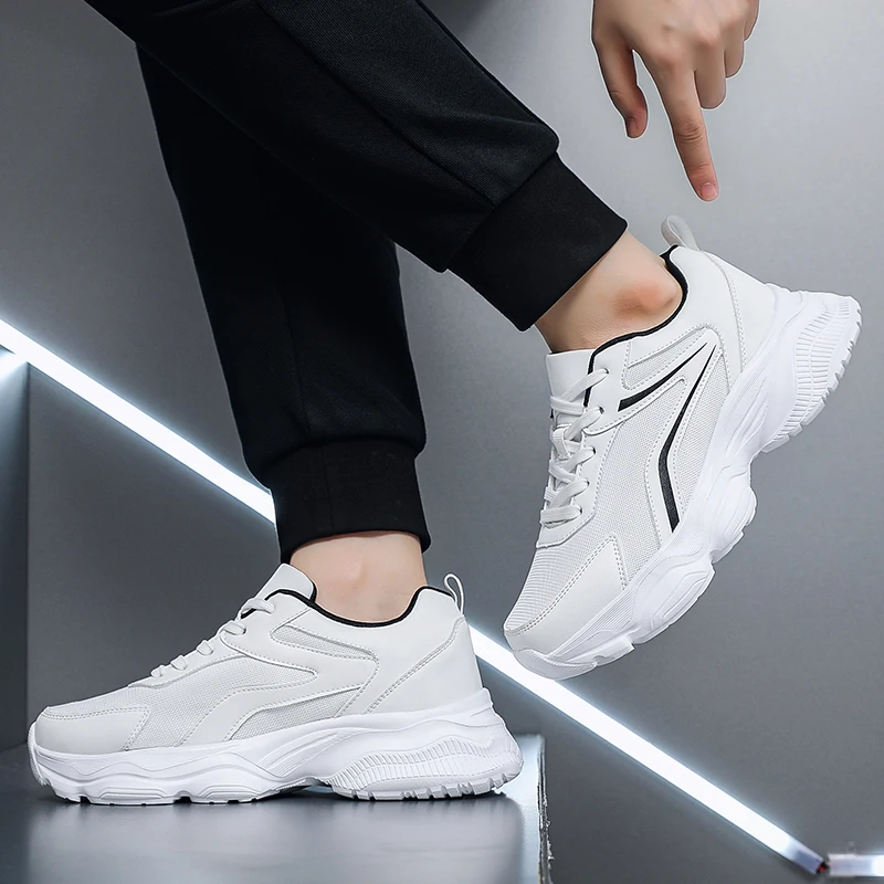 أحذية رياضية كاجوال للفصول الأربعة للرجال موضة جديدة للخروج ونعل سميك وخفيف الوزن وقابل للتنفس ومقاوم للاهتراء أحذية رياضية كاجوال مريحة
