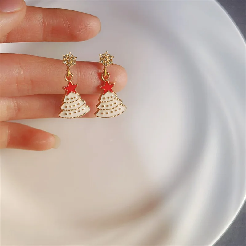 Europe and The United States Fashion Pink Color Christmas Tree Earrings Ladies Delicate Shining Atmosphere Jewelry Accessories