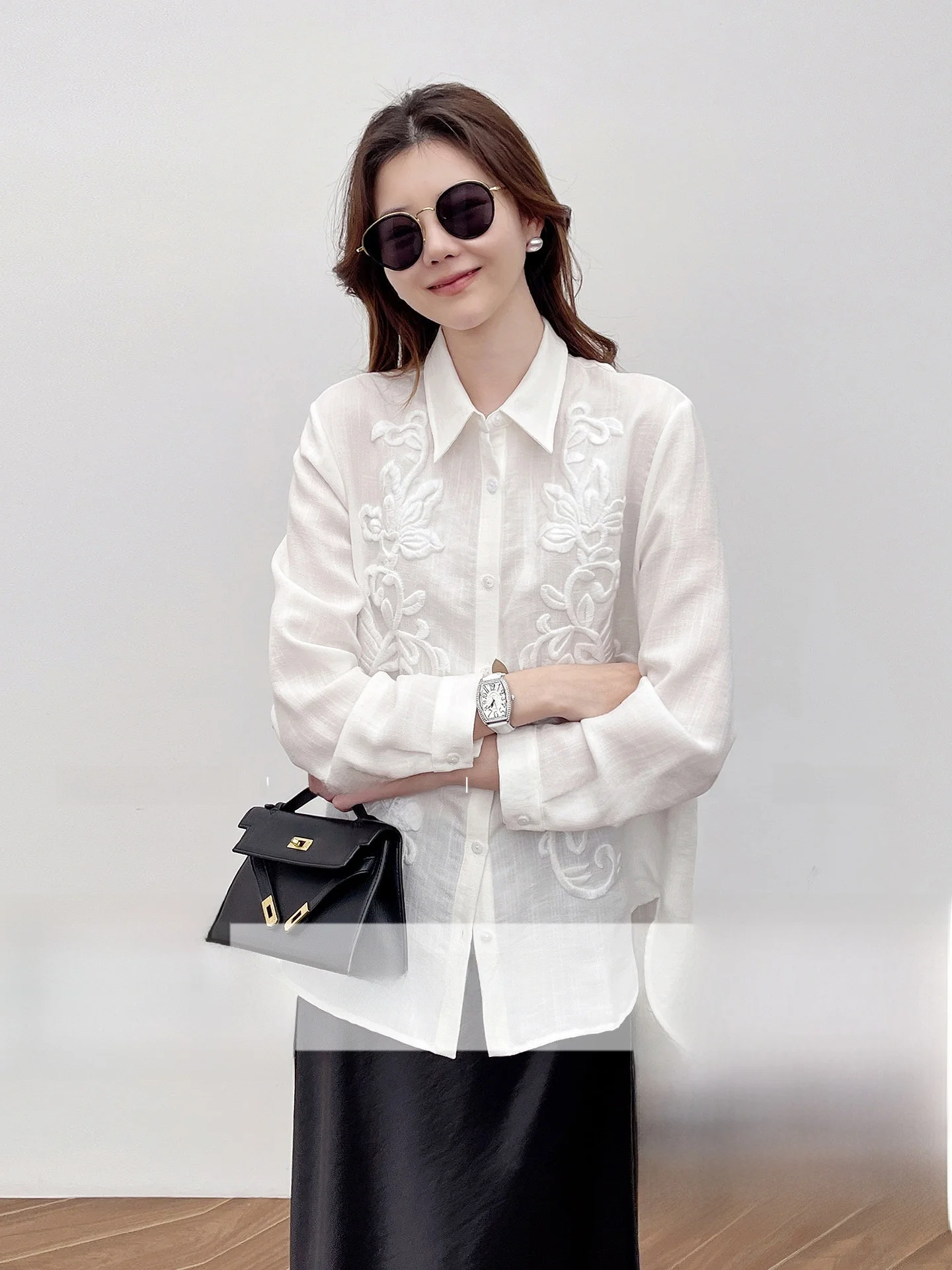 

Korean Faion Luxury Light Luxury Heavy Work High Densi Flower Embroidery Linen Lyocell Anti-Wrinkle irt Early Spring Ne...