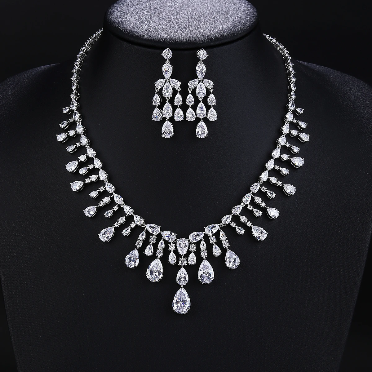 

Silver Color Cubic Zirconia Bridal Party Wedding Necklace Earrings Jewelry Set For Women Bridesmaid Accessories Gift CN10679