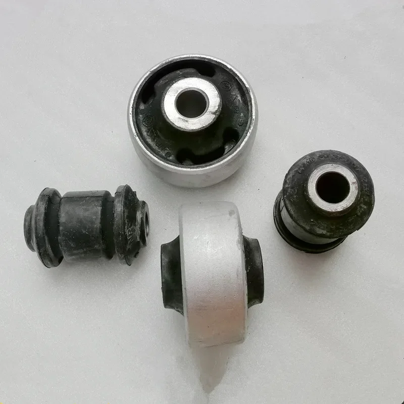 Lower arm rubber sleeve for Brilliance FRV FSV CROSS H530 H330 V5 Triangle arm bushing 343Hunter