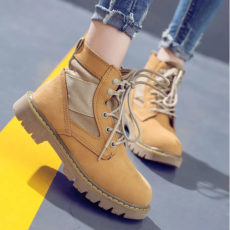 

New 2024 Autumn Women Platform Boots Real Leather Short Desert Booties Non-slip Lace-Up Vintage Camping Motorcycle Boots