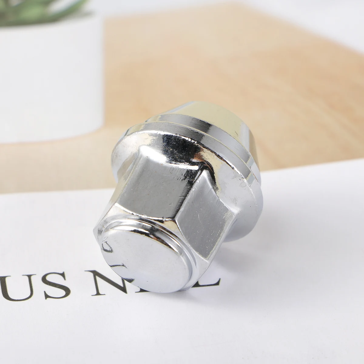 

1Pcs 31mm Car Wheel Nuts Silver 19mm Precision Machined Threads High Quality Metal Rub Resistant Perfect Fit Vehicle Studs