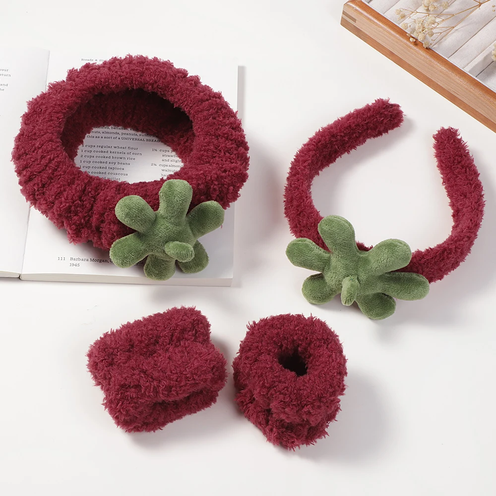 

Strawberry Face Wash Hair Bands Hair Bands for Girls Basic Utility Makeup Applying Mask Headband Hair Ties