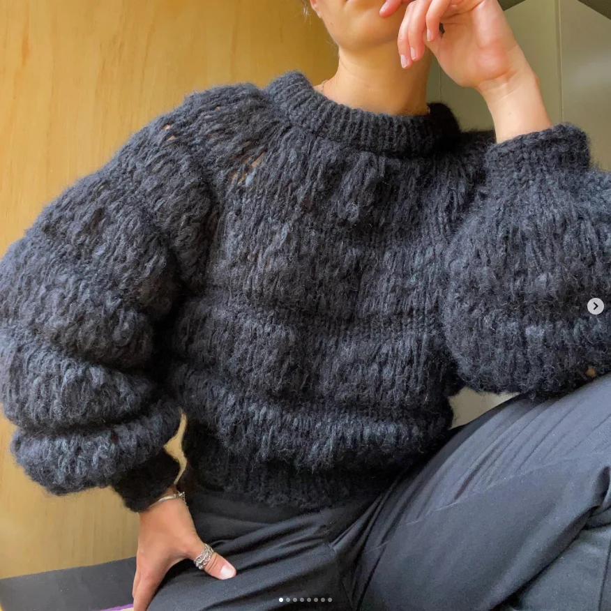 

Black hollow out sweater short hand woven mohair sweater pullover knitted sweater women's stick needle thick thread top