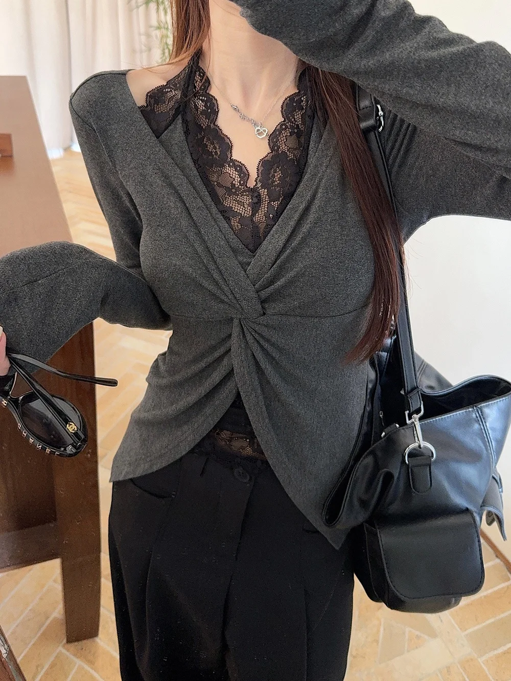 

Aurora Wind Long Sve T-irt Women's Autumn Design Sense Mo Two-Piece Ne Hanging Splice Base Top Lace Knot Base Layer