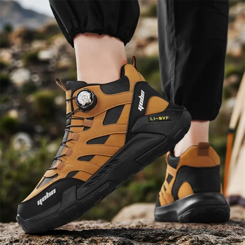 Imagen 2 del producto Botas de motociclista con perilla a la moda, botas de moto de diseño de tendencia, botines para hombre, zapatillas de Trekking antideslizantes para exteriores, botas masculinas