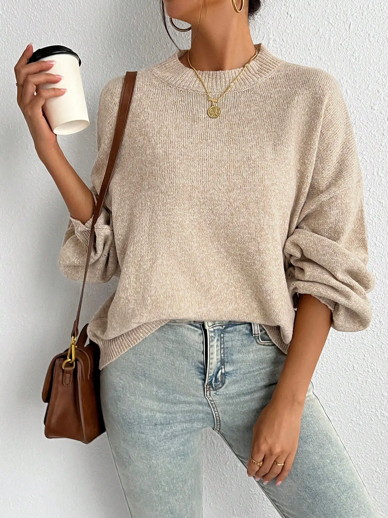 캐주얼 프렌치 스타일 루즈핏 크루넥 긴팔 니트 스웨터, 가을/겨울에 활용도 높음