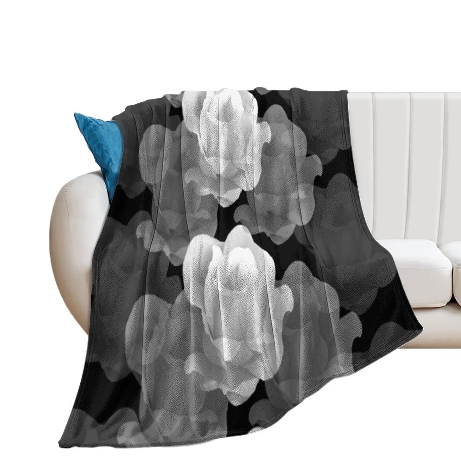 

Ghost Roses Throw Blanket halloween Soft Beds Blankets