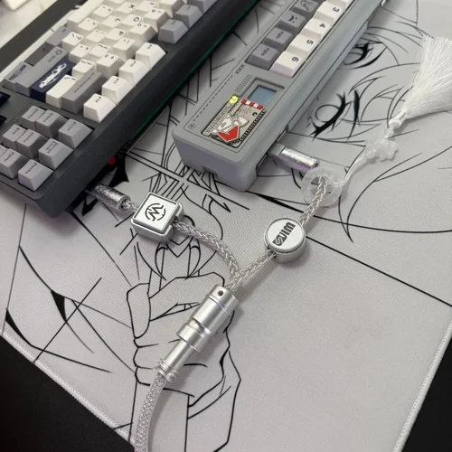 Imagen 1 del producto Winshop teclado de eje magnético cable de enchufe de aire serie de doble cabezal teclado mecánico cable de doble uso de primera línea almacenamiento de escritorio