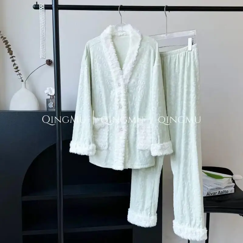 2025 New Women's Pajama Set Girl Homewear Island Fleece Thick Plush Double Sided Warm Home Loungewear Outfit Ladies Sleepwear