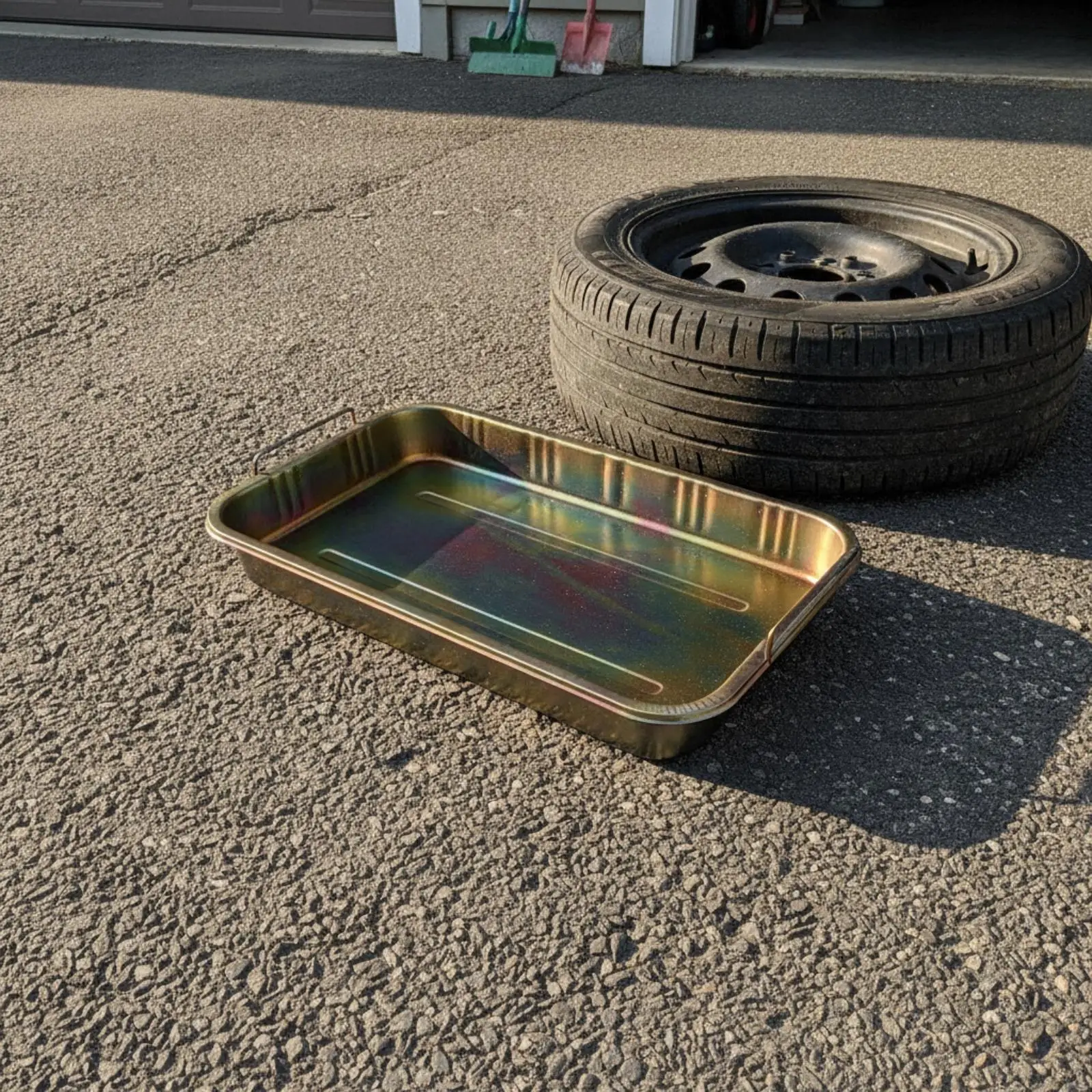 Metal Oil Drain Pan Reinforced Base Rectangular Metal Drain Pan Large Capacity for DIY Vehicle Owners, Mechanics, Vehicle