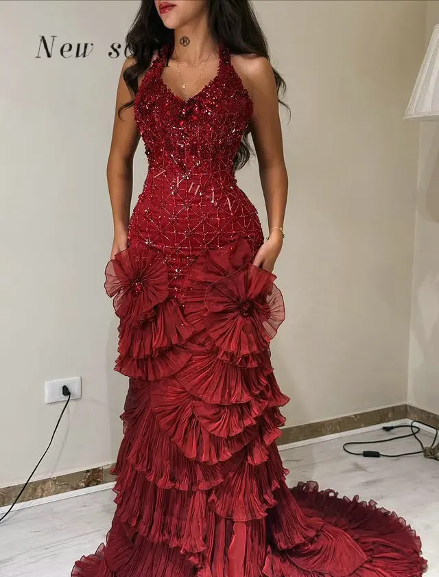 

Burgundy Halter Neck Cascading Ruffles Prom Dresses Sexy Sleeveless Sparkle Beaded Evening Party Gowns Customized Abiye
