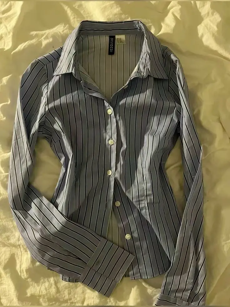 Aesthetic 2000S T S… - image