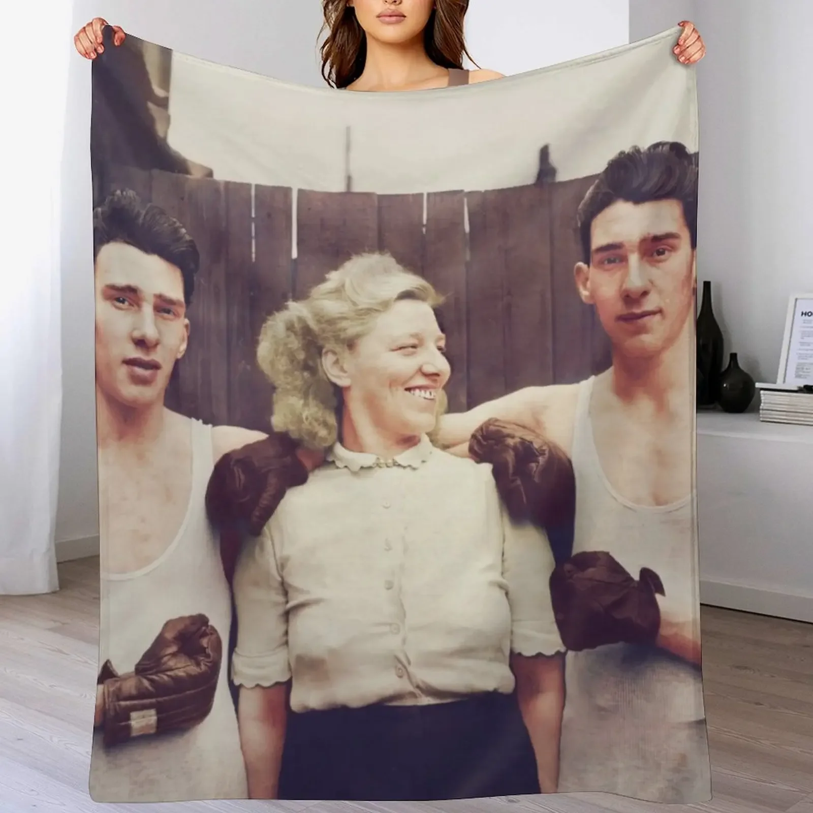

The Kray Twins in colour Throw Blanket Spring Fall Cozy Throw Blanket for Couch