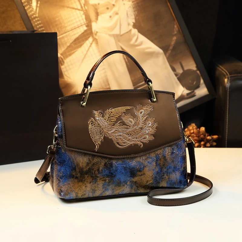 2024 New Fashionable Embroidered Phoenix Luxury Women\'s Bag with a Grand and Luxury Crossbody Mom Handbag