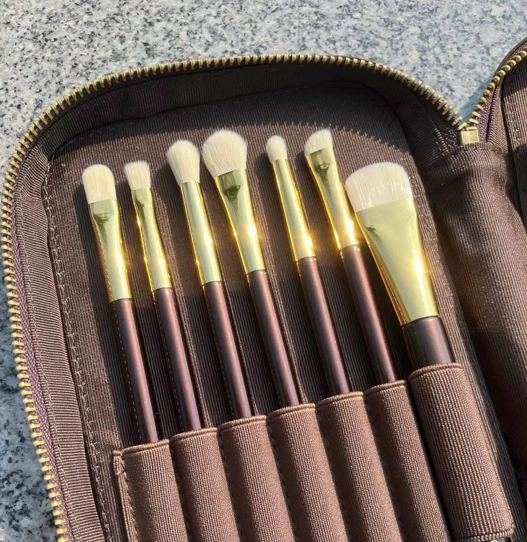 Soft Hair Makeup Brush Set T Shape Design For Smooth Blending Professional Cosmetic Brushes Essential Beauty Kit Gift Boxed