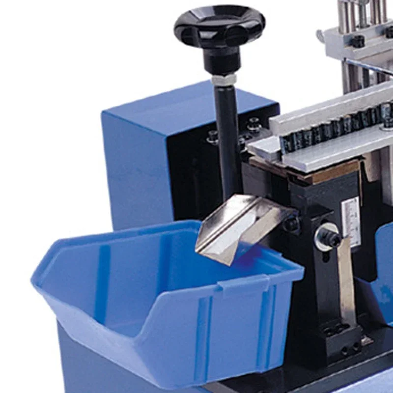 Bulk Capacitor Leg Cutting Machine HD-901 Bulk Diode LED Triode Foot Cutting Machine Capacitor Short Foot Cutter Machine 220V