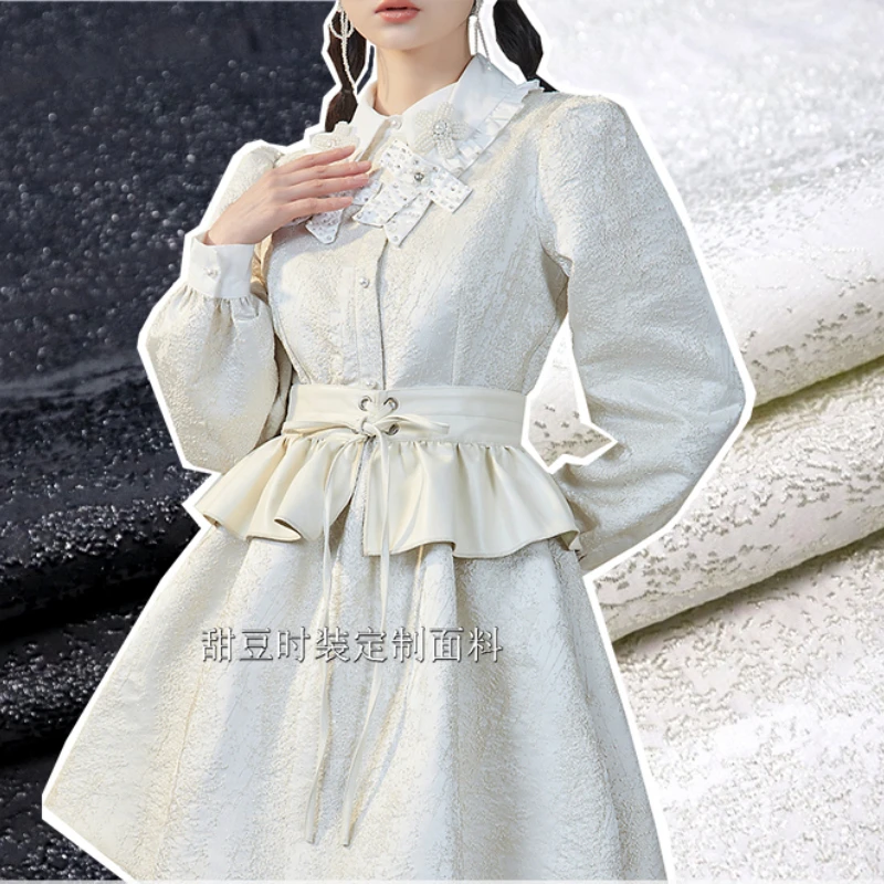 Gold Silk Brocade Jacquard Fabric Yarn-dyed Embossed Dress Trench Coat Fashion European Brand Design Sewing Wholesale Cloth