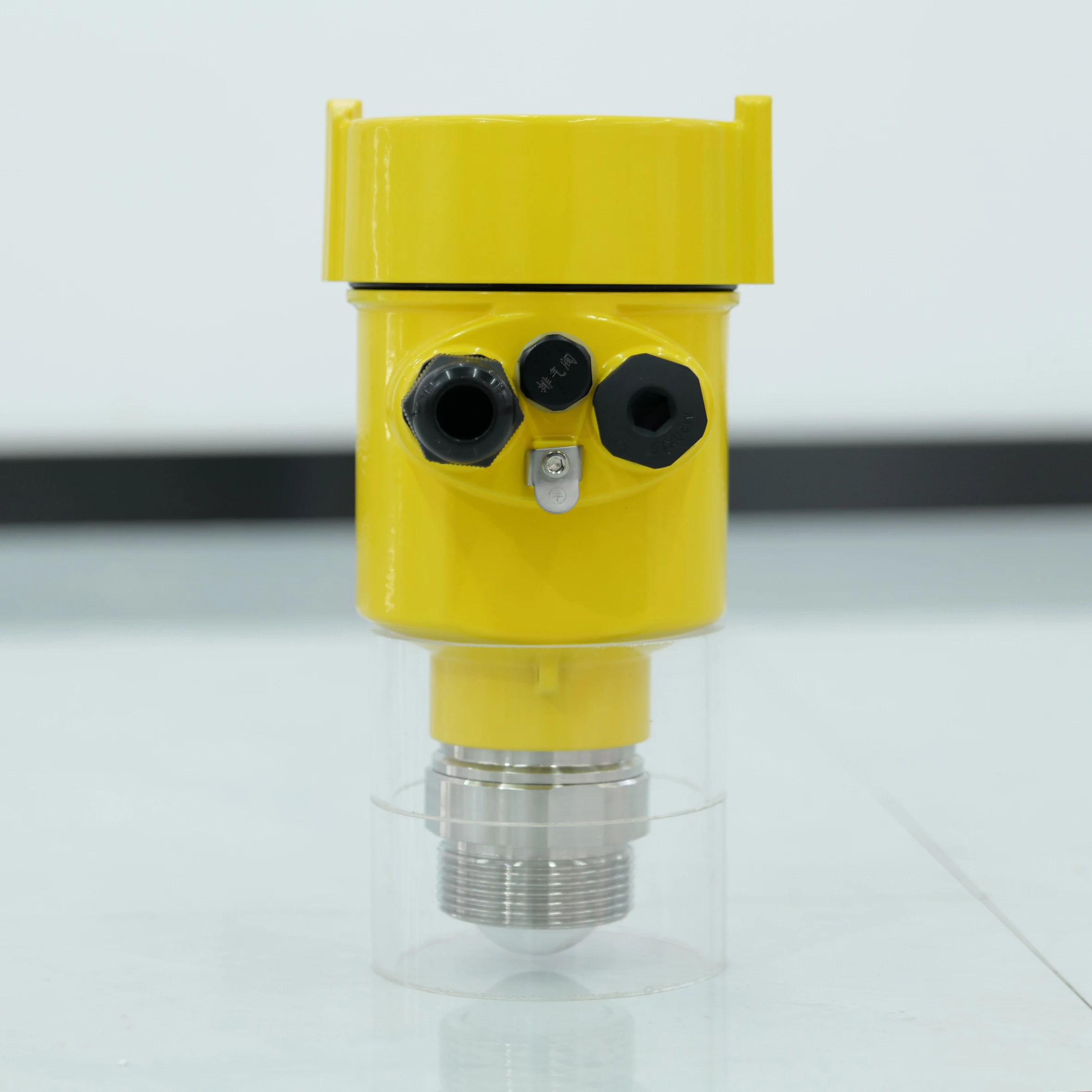 Radar Type Level Transmitter 60ghz High Frequency radar Level Sensor