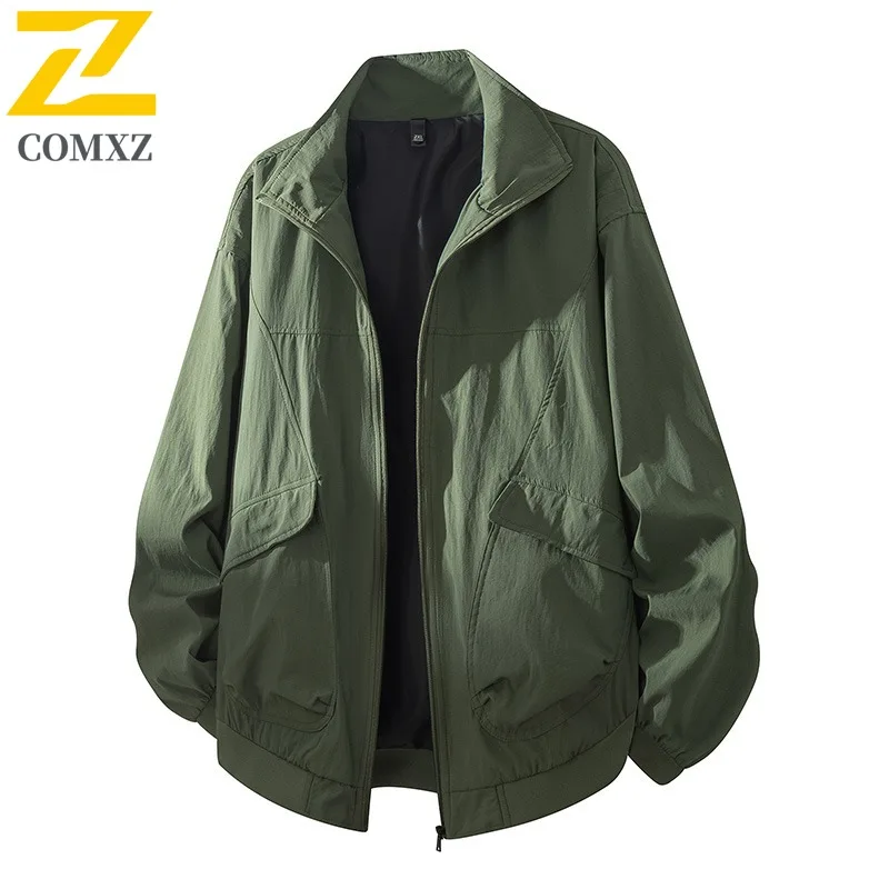 

COMXZ 2025 Мужская и женская осенняя куртка для пар, модная свободная посадка с воротником-стойкой, водонепроницаемое пальто, повседневная верхняя одежда, модная